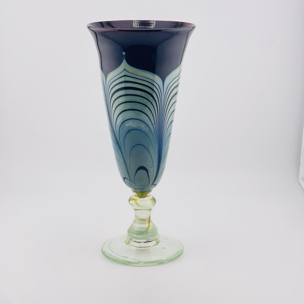 VTG 1979 John Barber Signed Pulled Feather Deep Cranberry Blue Art Glass Vase - Picture 3 of 11